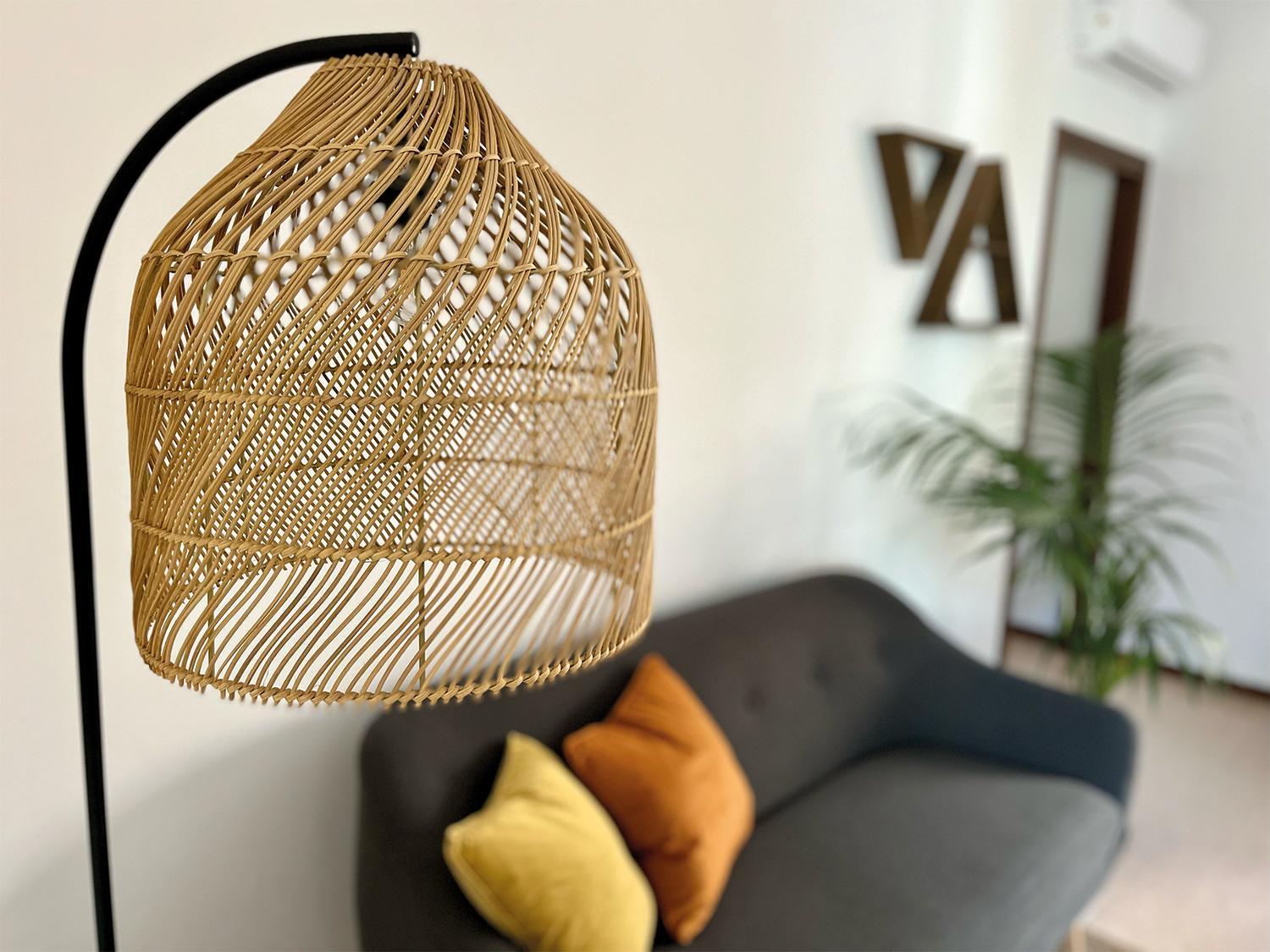 Apartment Bee In *